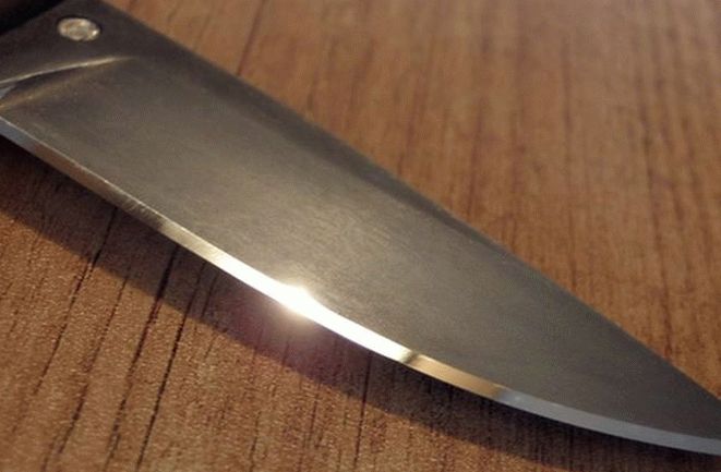 Однородно гладкая кромка ножа