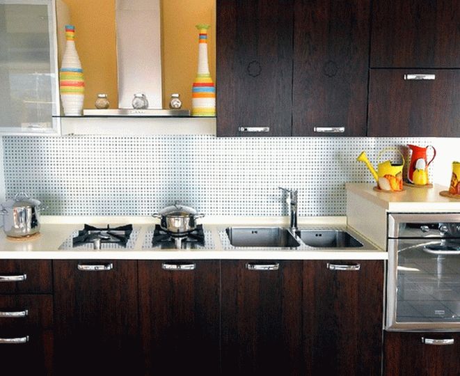 Кухонный гарнитур для маленькой кухни (3)
