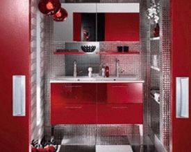 красный цвет в интерьере ванной комнаты 10