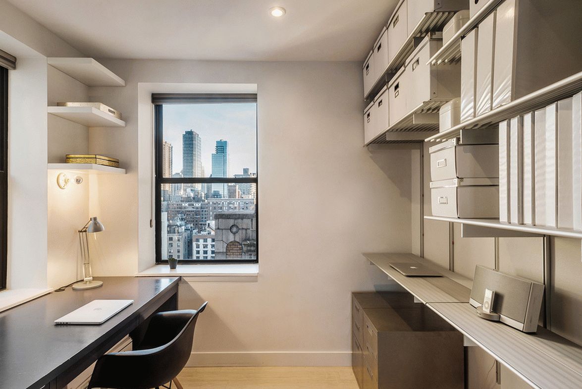 Тесная квартира в Нью-Йорке становится светлой мансардой