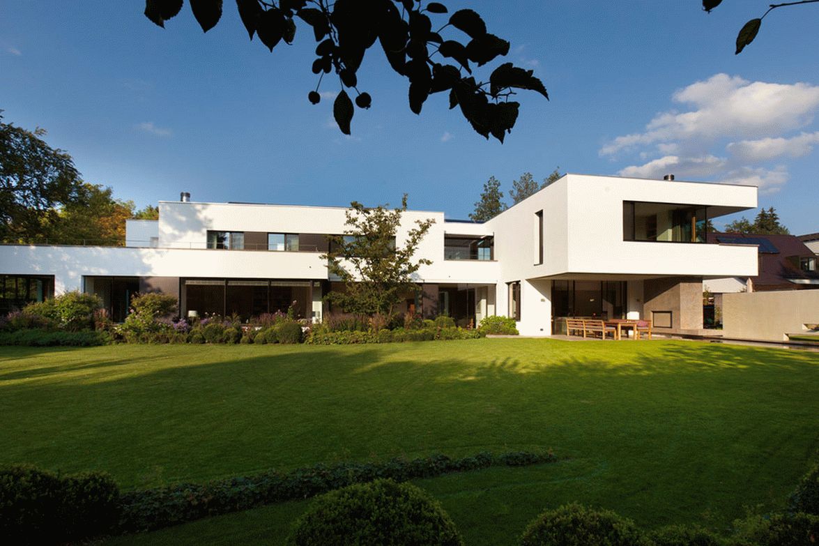 Классическая вилла Bauhaus в Мюнхене