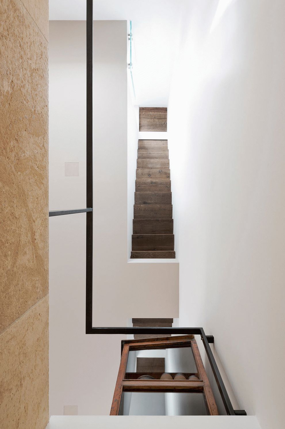 vertikalnyj-loft-v-duxe-eshera7